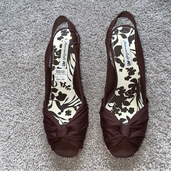 American Eagle brown wedges 7 1/2 - Picture 3 of 7